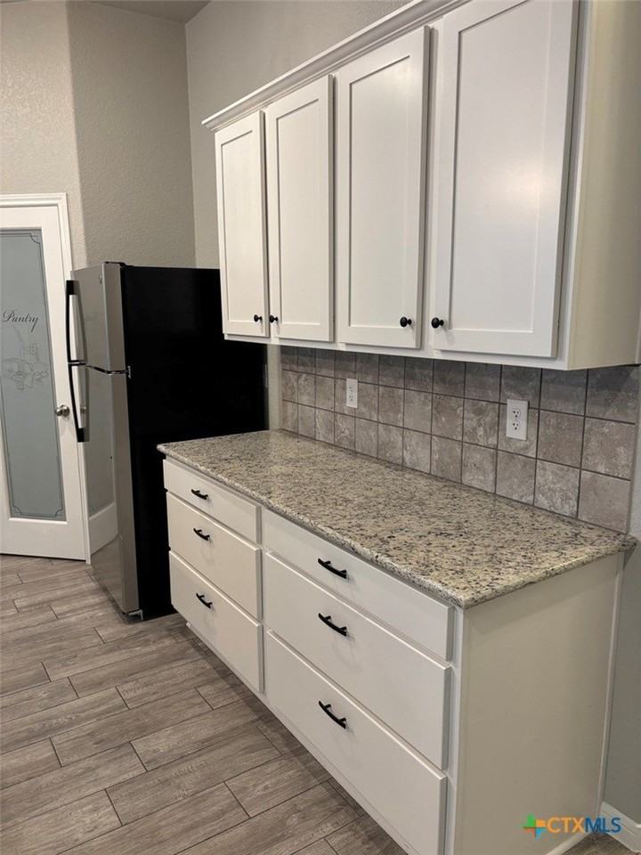 811 Marlow Cv - Photo 4 of 24