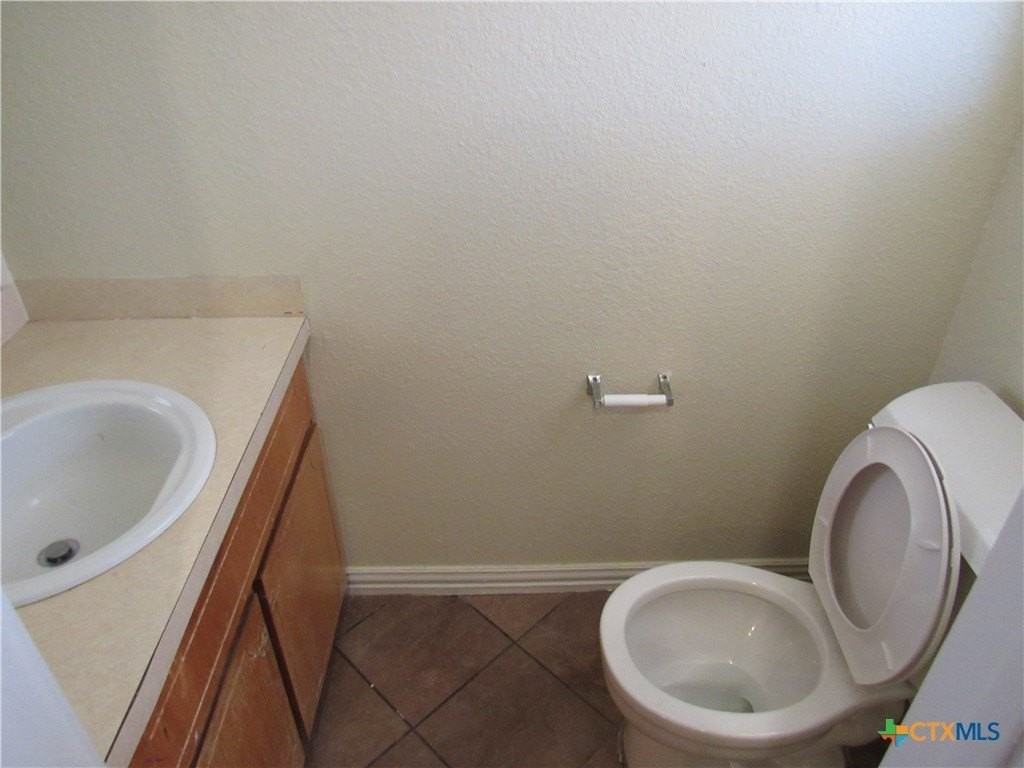 4505 Jeff Scott Dr #B - Photo 6 of 12