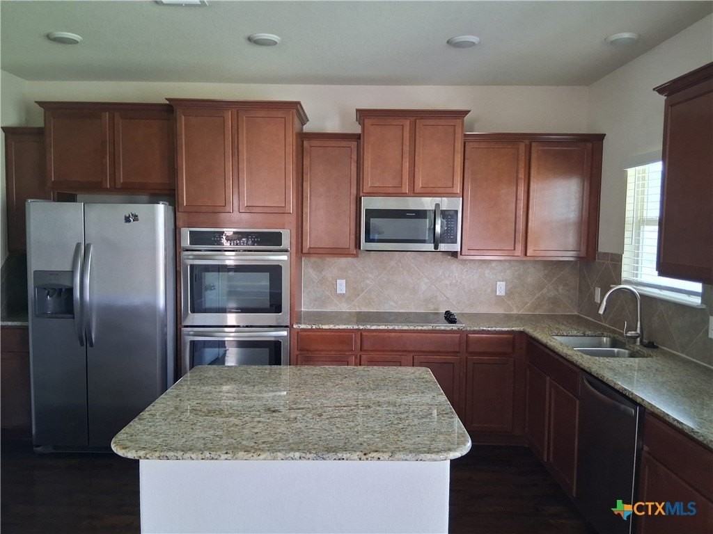 6304 Tess Rd - Photo 7 of 17