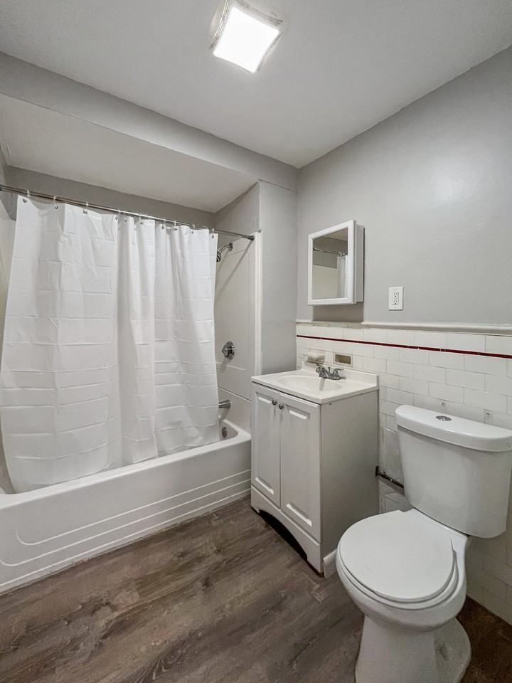 48 Clark Avenue48 Clark Avenue - 1L #1L - Photo 2 of 10