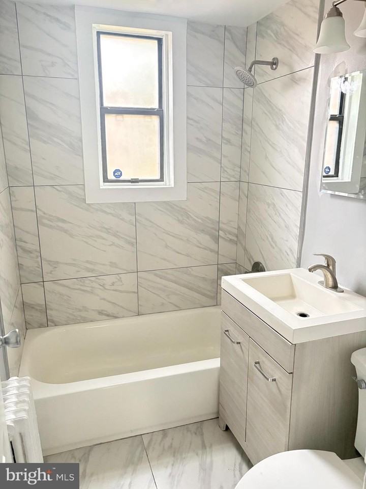 4721 1st St Sw #203 - Photo 4 of 6