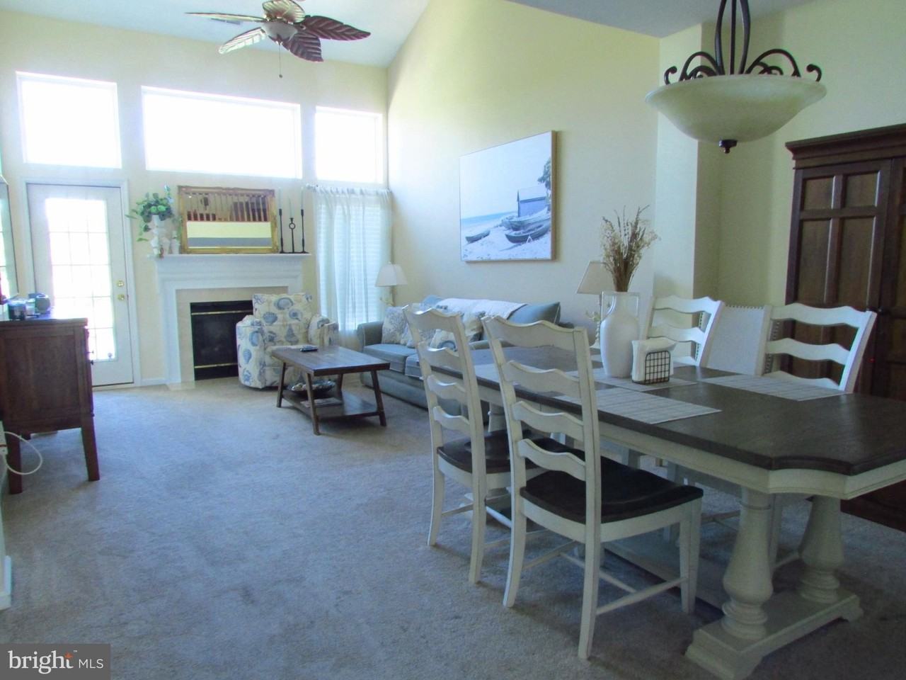 25835 Teal Ct - Photo 2 of 17