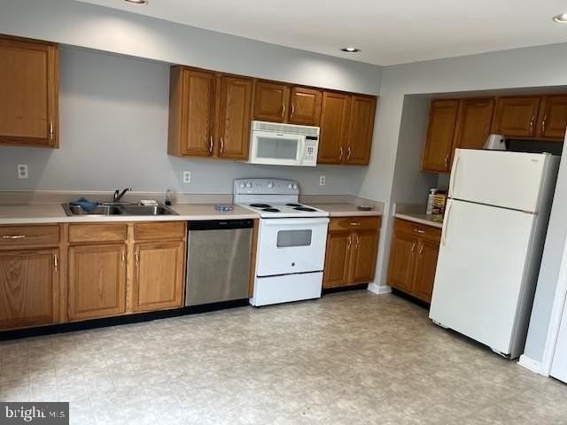 439 S Spinnaker Ln - Photo 5 of 11