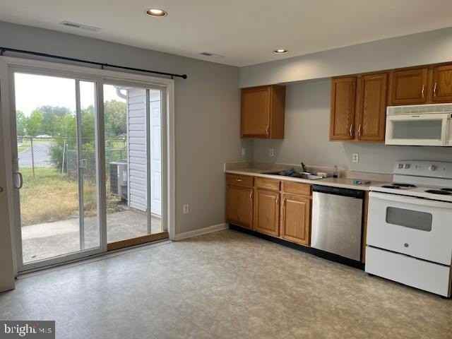 439 S Spinnaker Ln - Photo 6 of 11