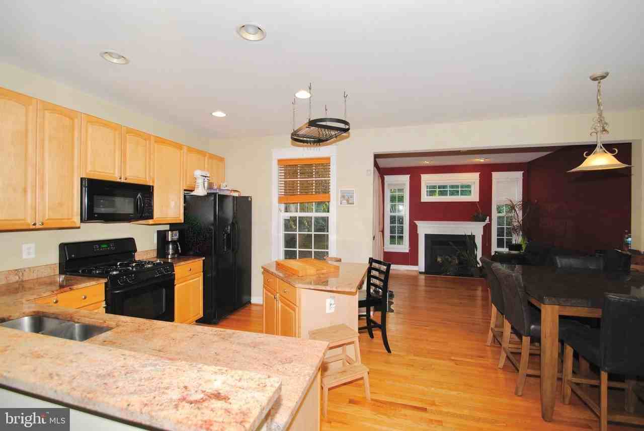 4 Silopanna Rd - Photo 5 of 23