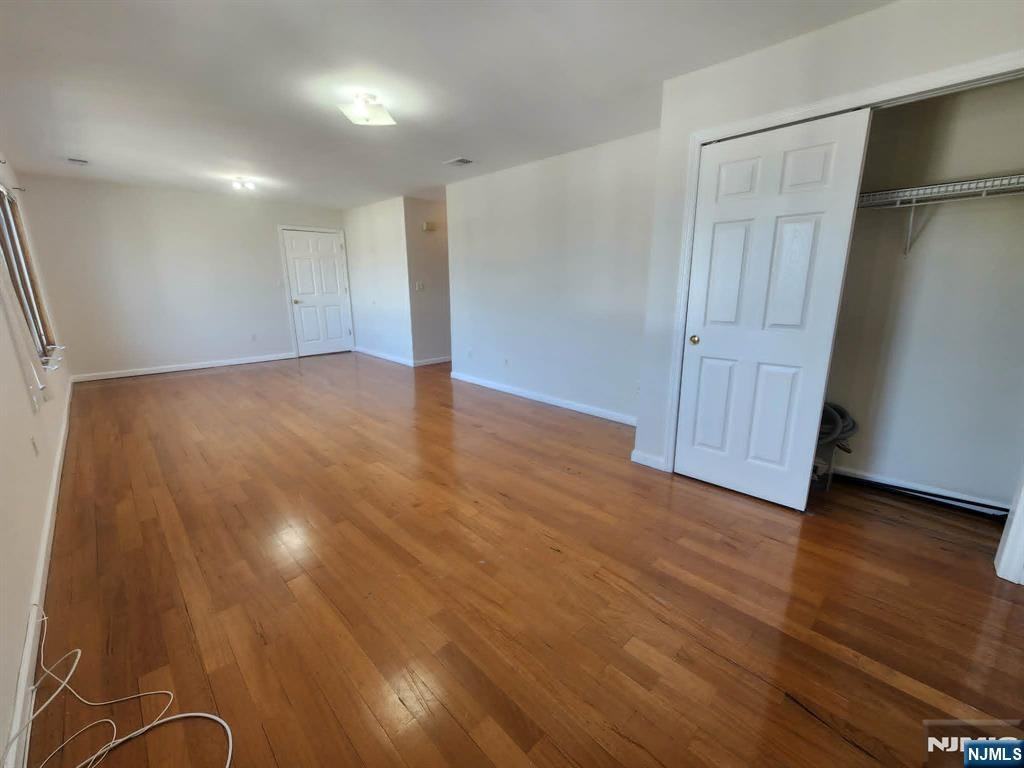 226 Newark Ave ##2 - Photo 4 of 15