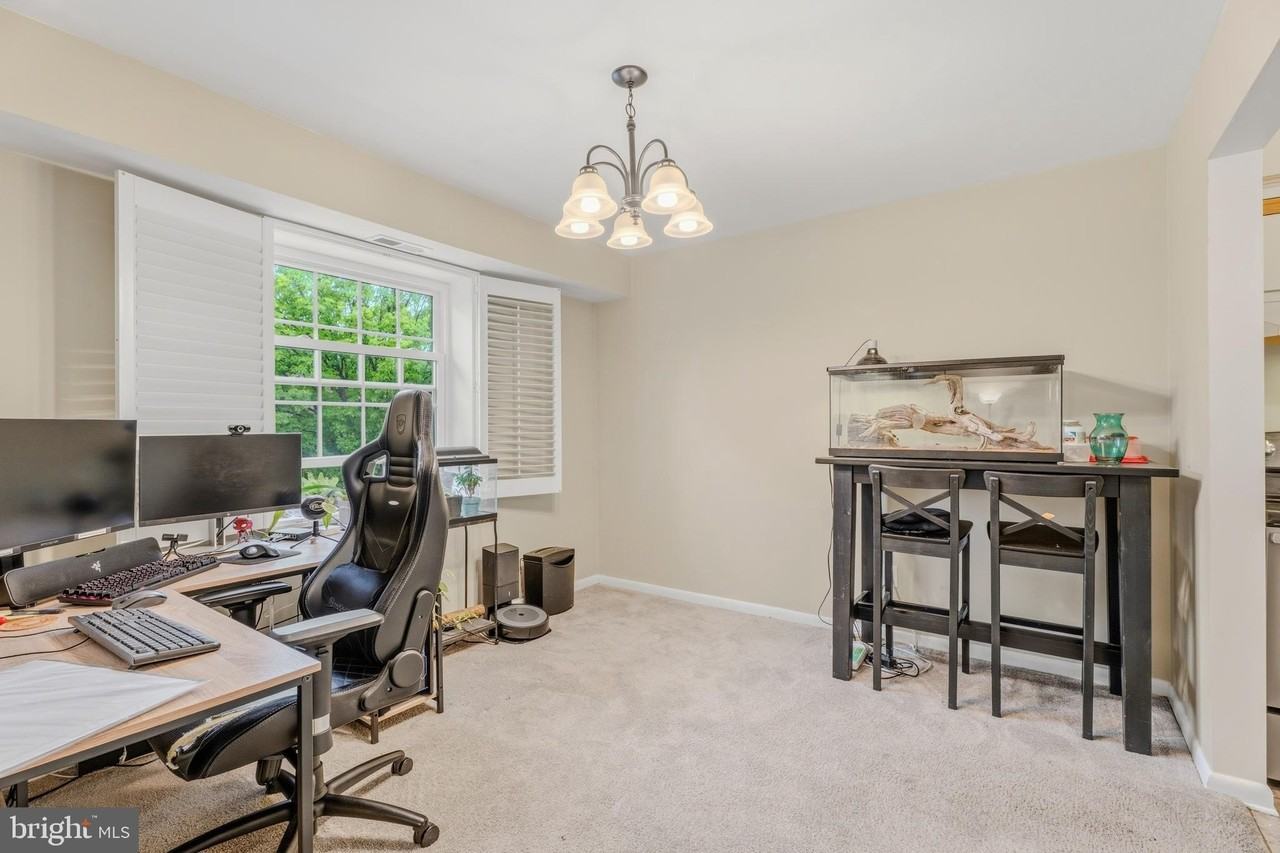 2 Ballycruy Ct #302 - Photo 6 of 20