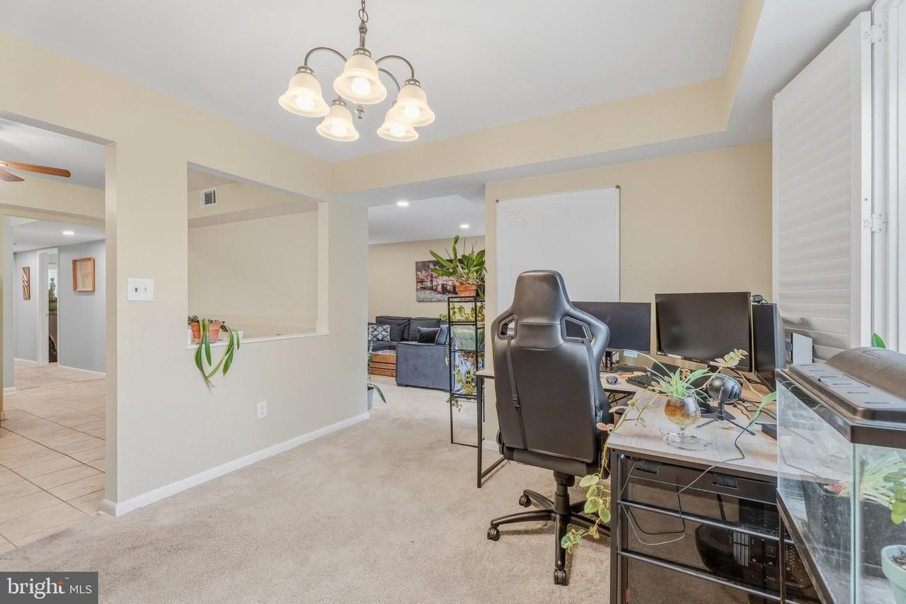 2 Ballycruy Ct #302 - Photo 7 of 20
