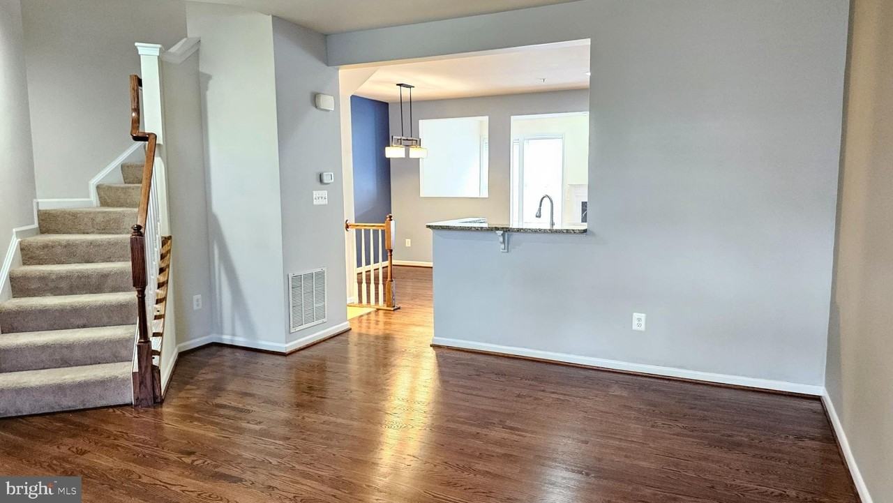 3504 Tabard Ln - Photo 3 of 33