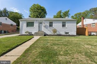 4715 Boiling Brook Pkwy - Photo 1 of 1
