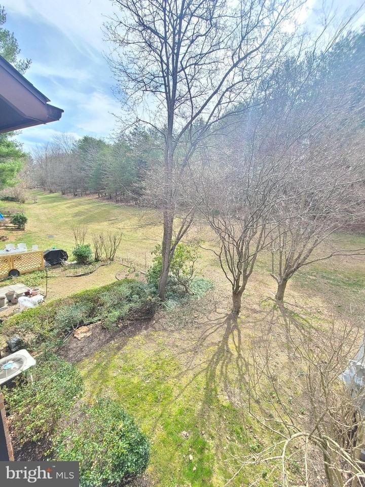 9704 Shadow Oak Dr - Photo 7 of 19