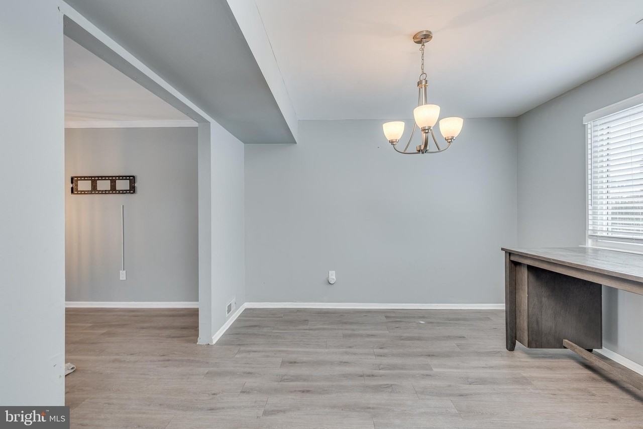 45 Stratford Ln - Photo 7 of 25