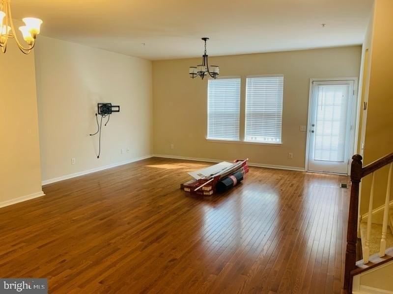 114 Admiral Ln - Photo 4 of 16