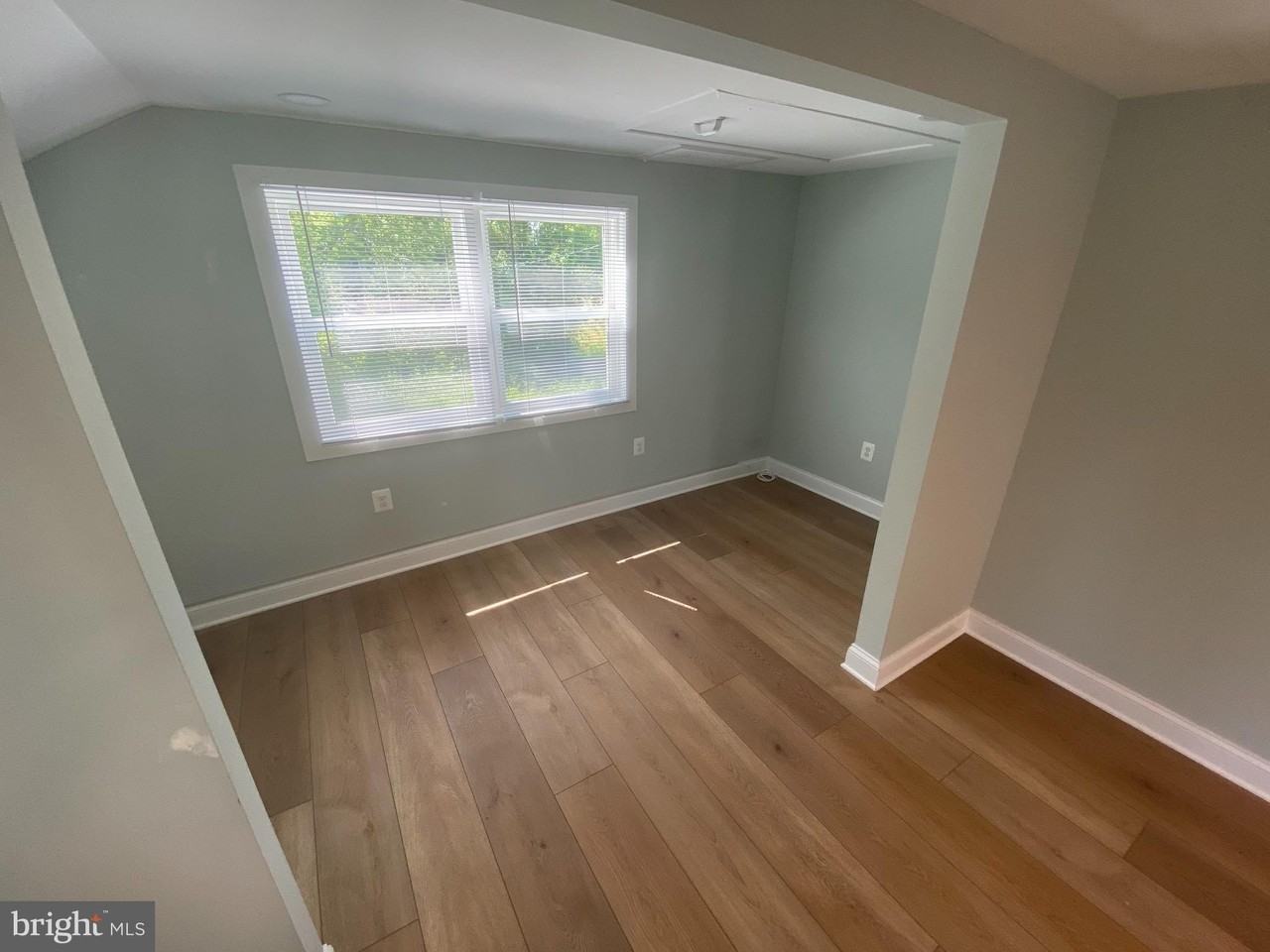 538 Durham Rd #D - Photo 3 of 10