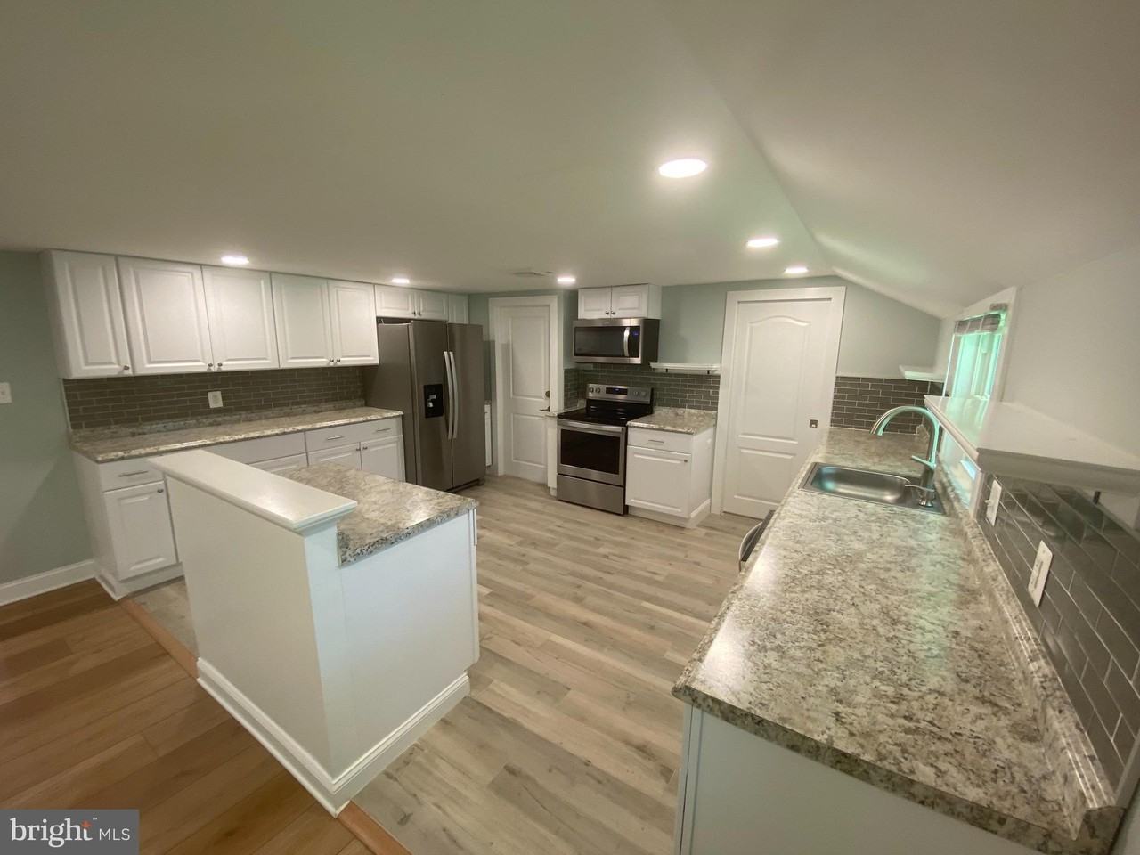 538 Durham Rd #D - Photo 5 of 10