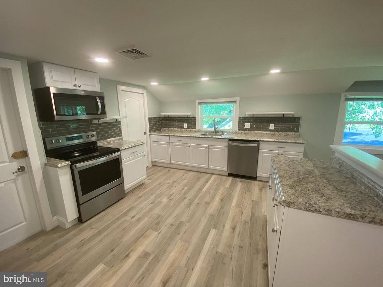 538 Durham Rd #D - Photo 6 of 10