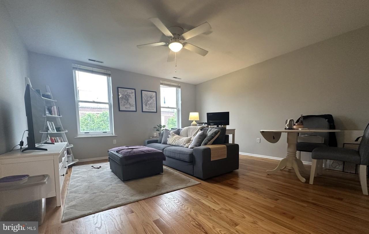 1608 South St #3