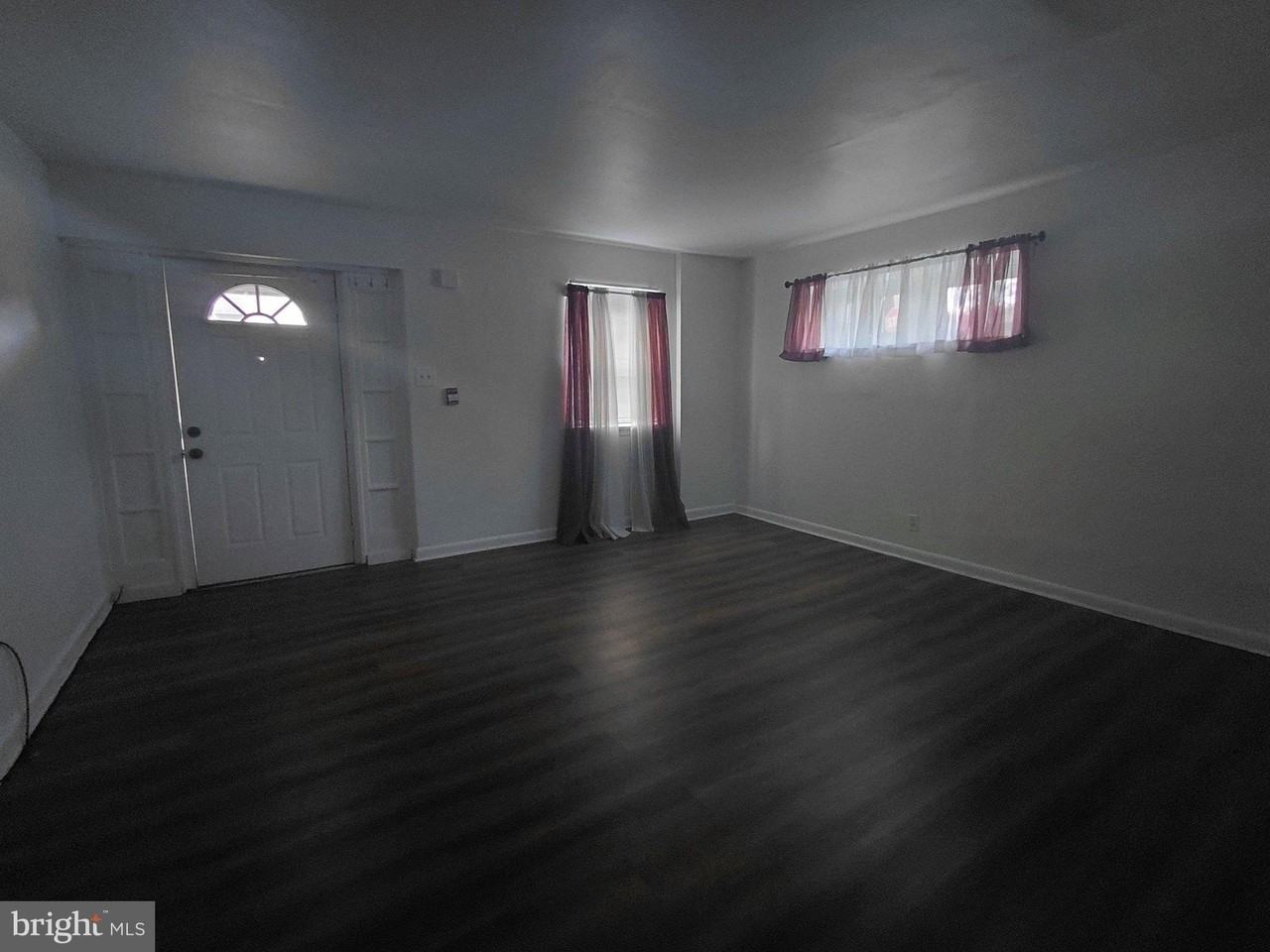 800 Princeton Ave #1 - Photo 5 of 11