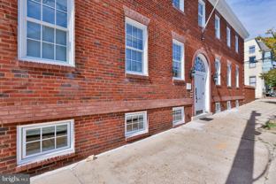 221 S Alfred St #1B - Photo 1 of 1