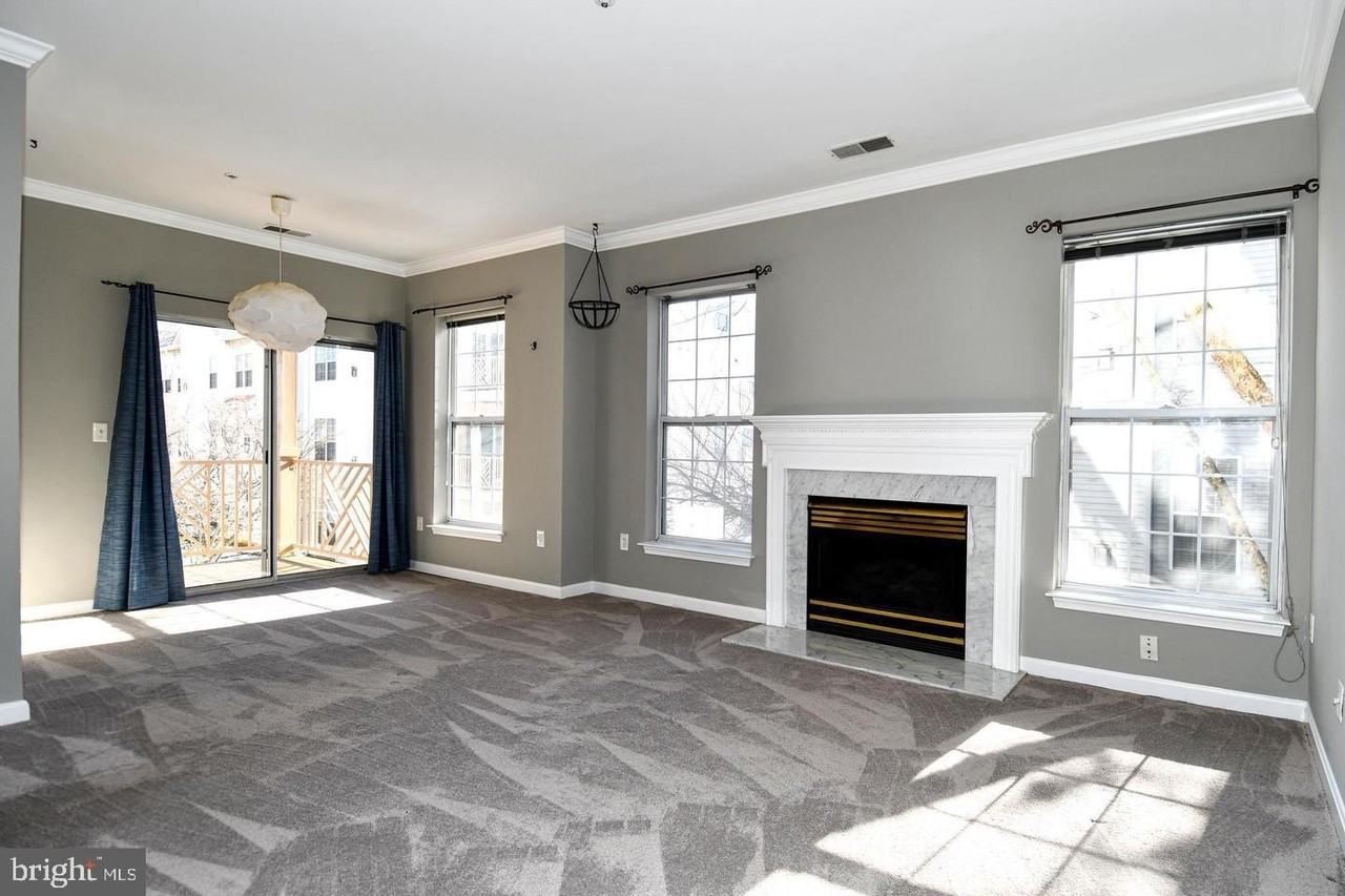 5909 Founders Hill Dr #202 - Photo 7 of 41