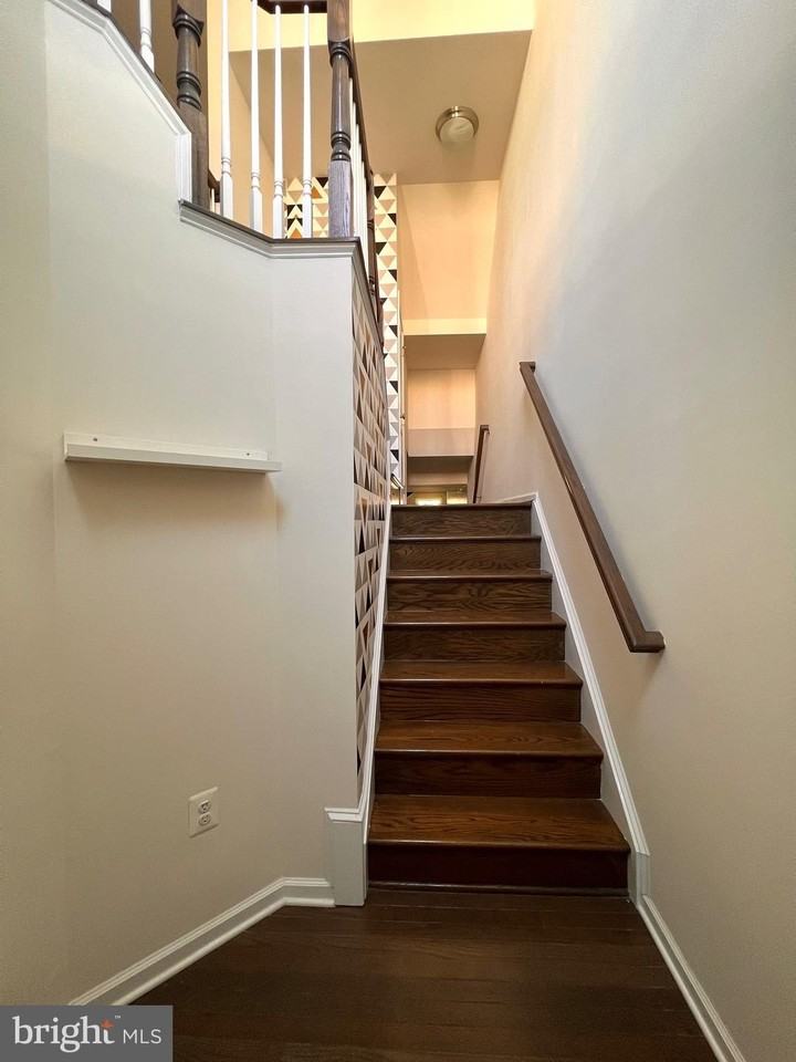 23480 Logans Ridge Ter - Photo 5 of 50