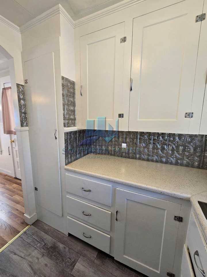 69 Warren Ave #2 - Photo 2 of 21