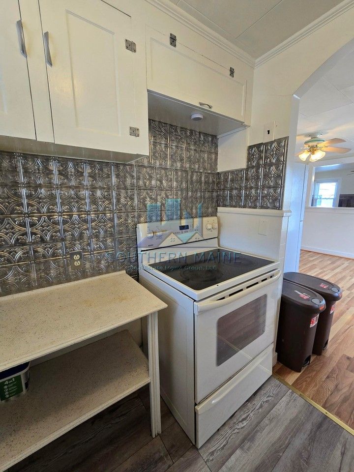 69 Warren Ave #2 - Photo 3 of 21