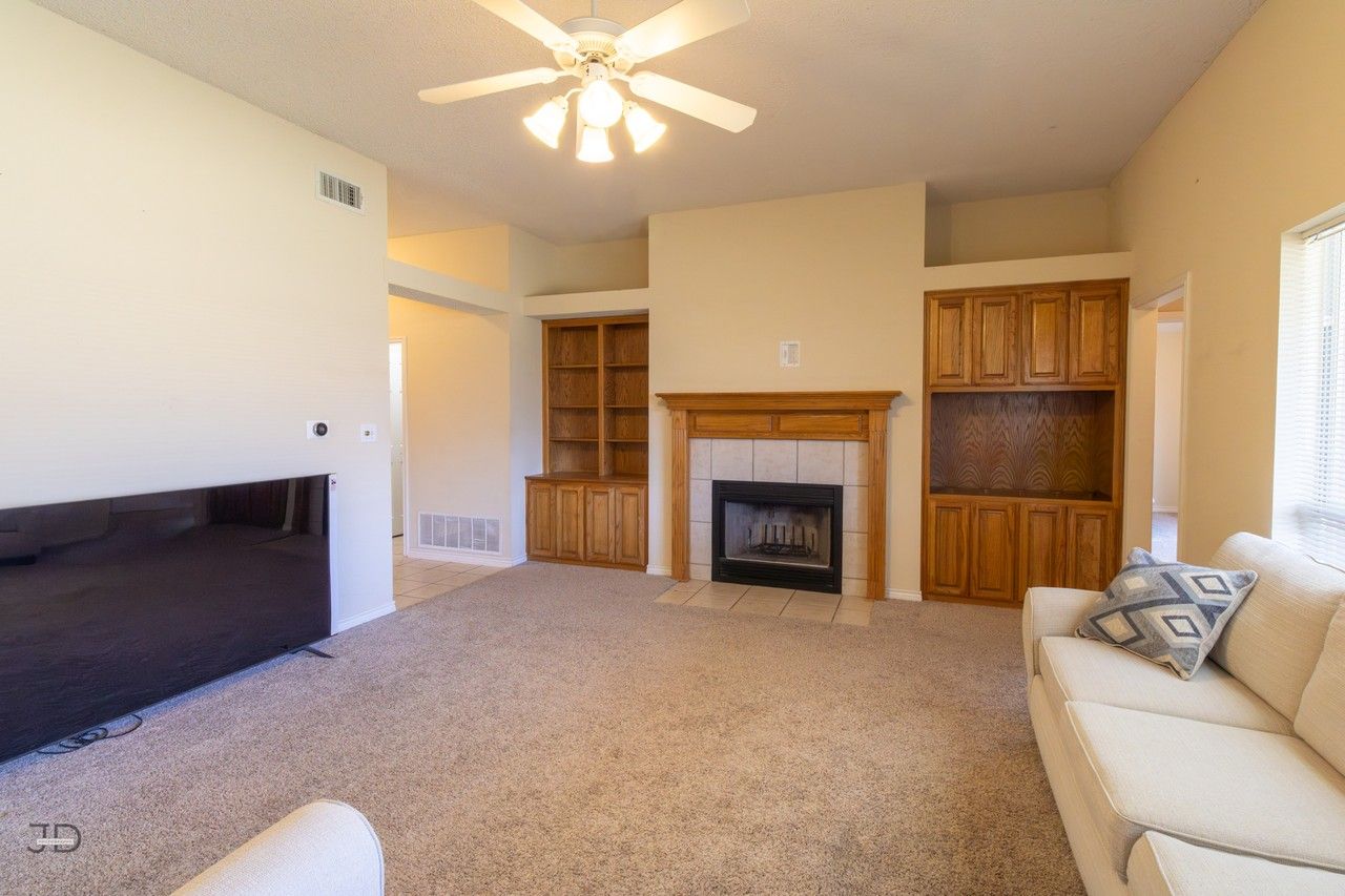 6048 Sandy Hill Blvd #1 - Photo 6 of 31