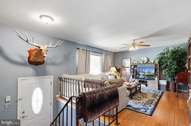 13705 Kerrydale Rd - Photo 5 of 32