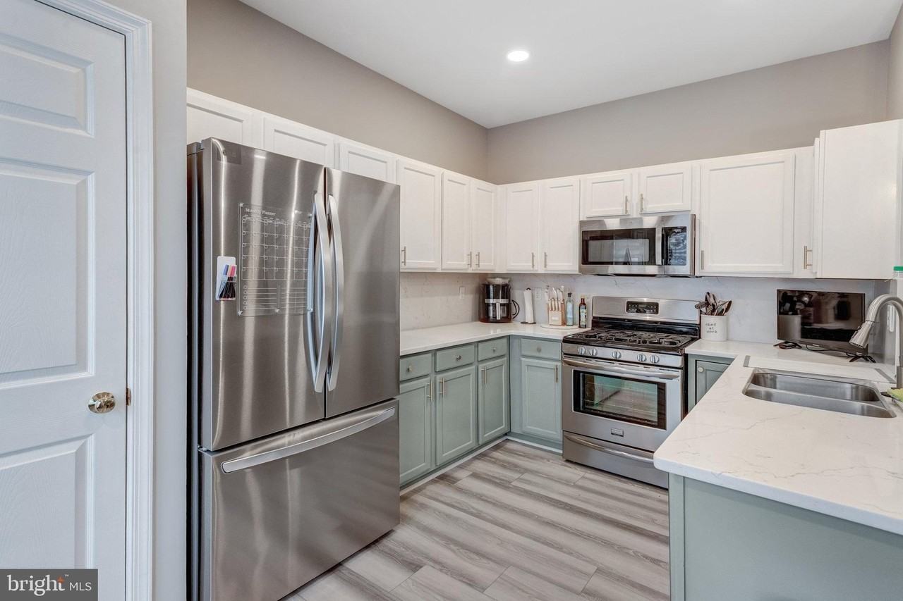 14118 Carmody Pl - Photo 2 of 29