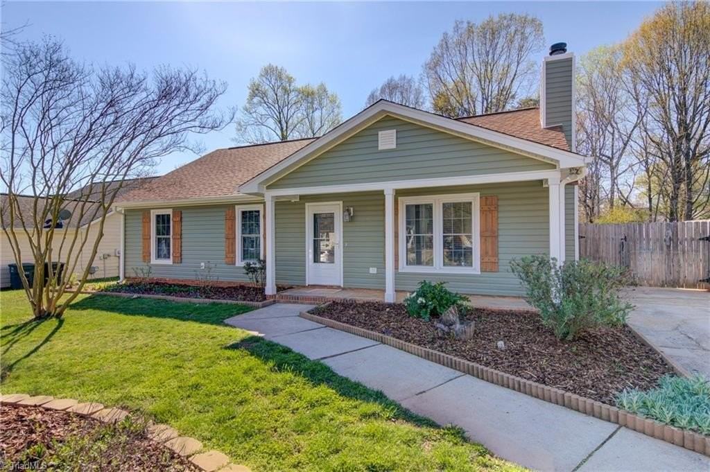 4711 Eagle Rock Rd - Photo 2 of 19