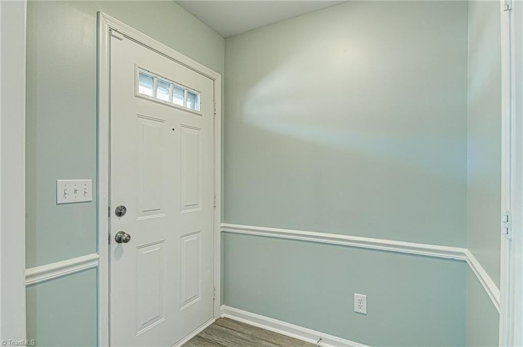 4711 Eagle Rock Rd - Photo 3 of 19