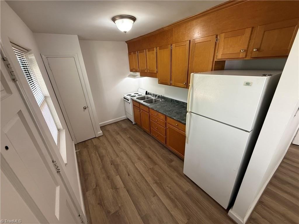 839 Carolina Ave - Photo 3 of 7