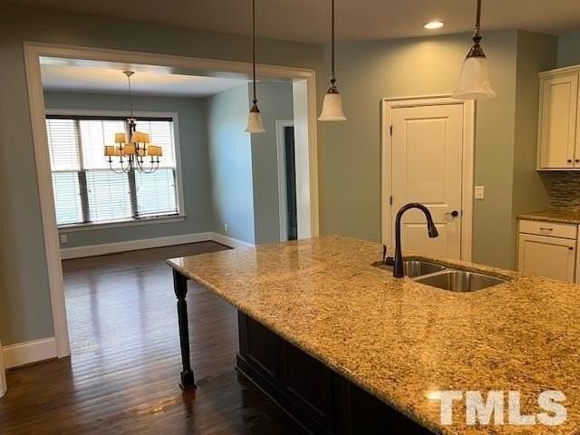 1352 Legendary Ln - Photo 5 of 30