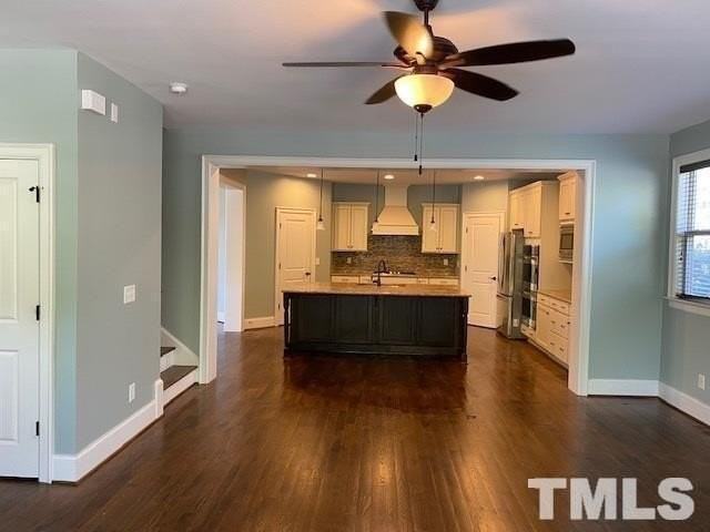 1352 Legendary Ln - Photo 6 of 30