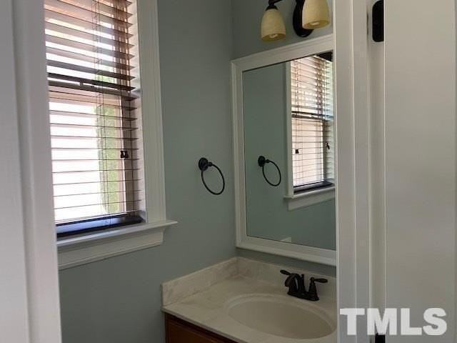 1352 Legendary Ln - Photo 7 of 30
