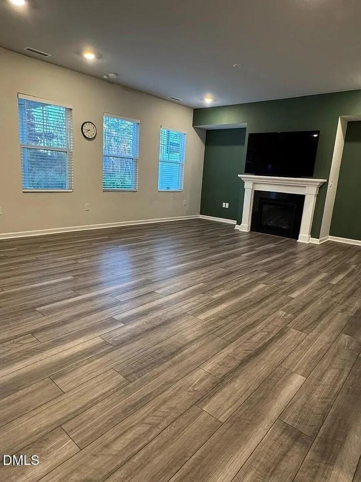 292 Hiking Hill Ln - Photo 6 of 24