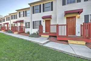 featured image of 801 Magnolia Ext #3