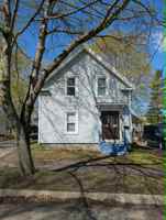 featured image of 258 Essex St #1
