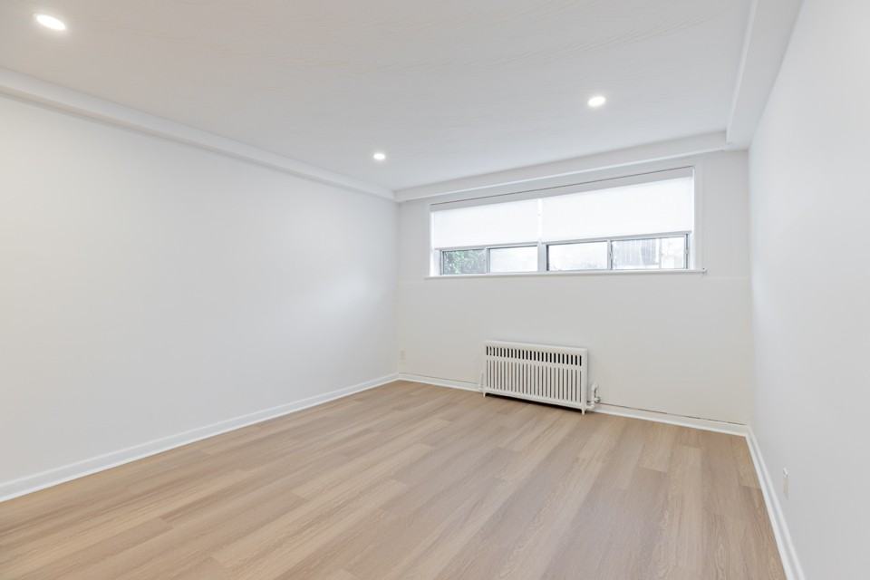 315 A Indian Grove - Photo 3 of 11