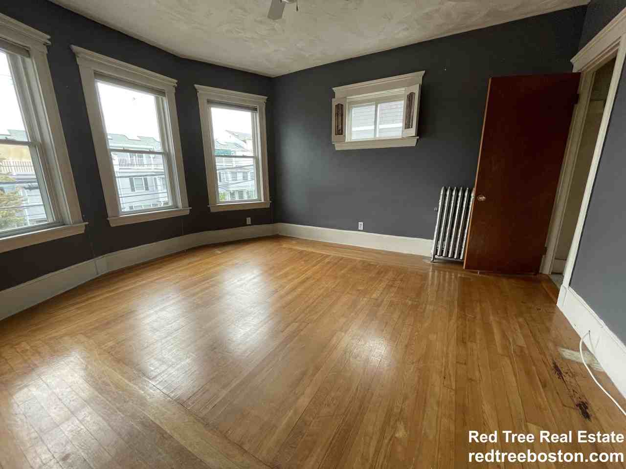 62 Union St #2