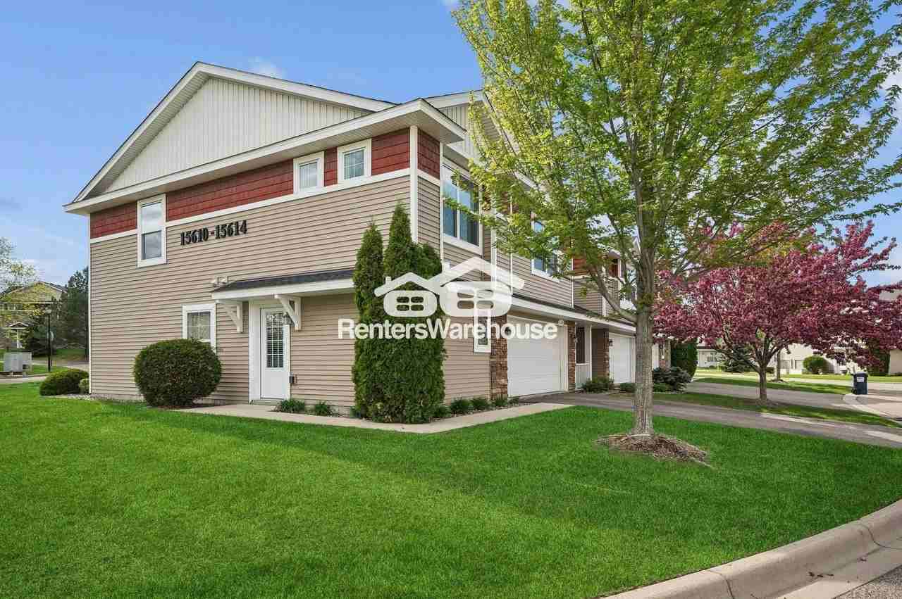 15610 60th Ave N - Photo 3 of 25