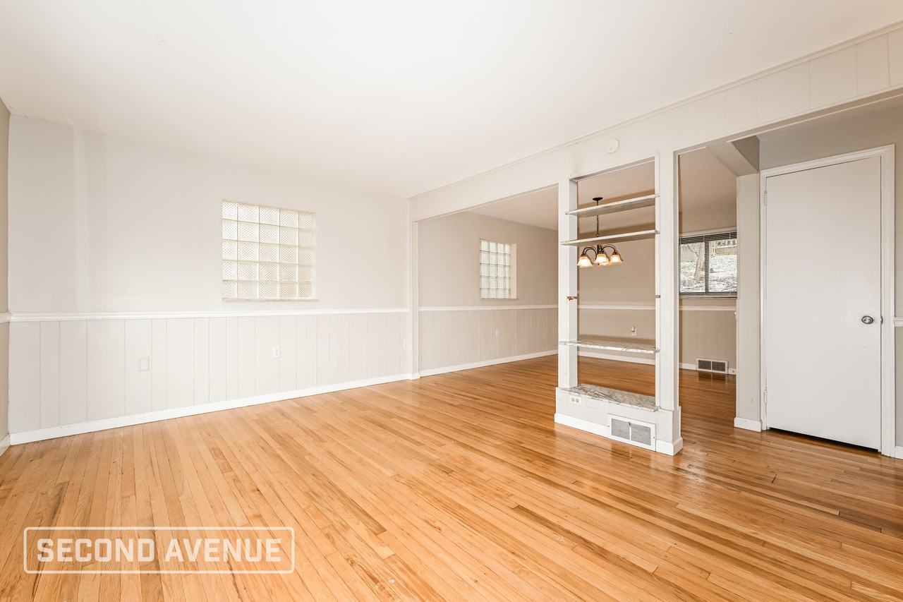 2015 Plainview Ave - Photo 6 of 27