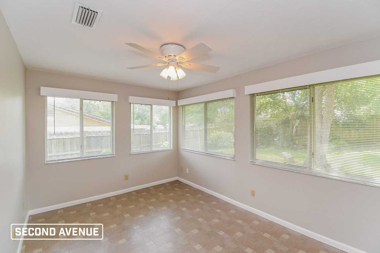 1512 Rebecca Dr - Photo 7 of 18