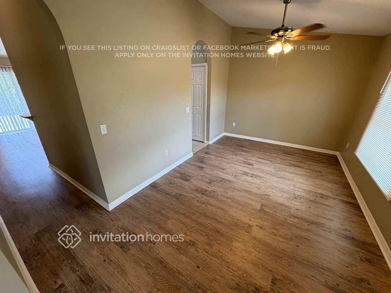 908 Biscayne Dr - Photo 2 of 15