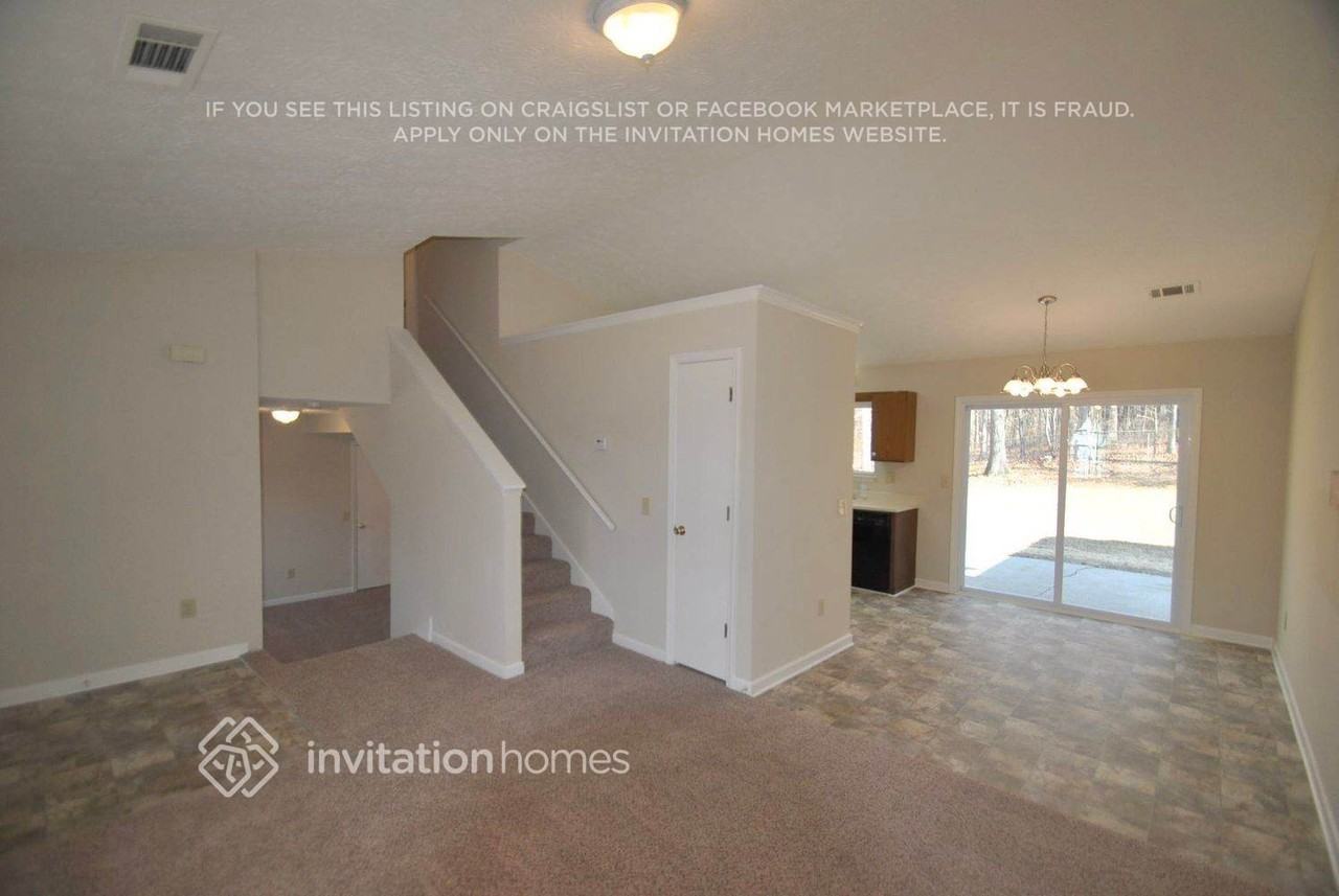 5255 Sugar Crest Dr - Photo 2 of 8
