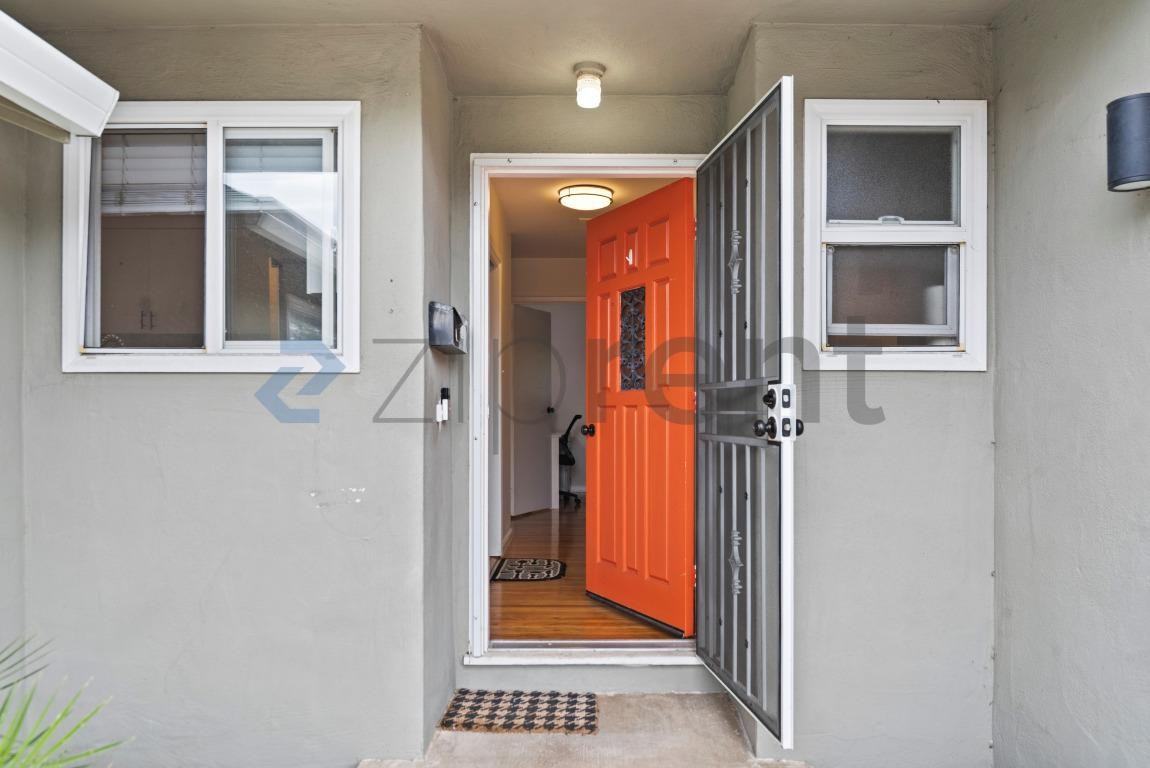 1462 Ridgewood Dr - Photo 4 of 28