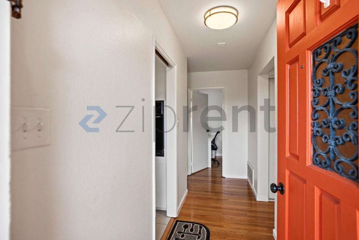 1462 Ridgewood Dr - Photo 5 of 28