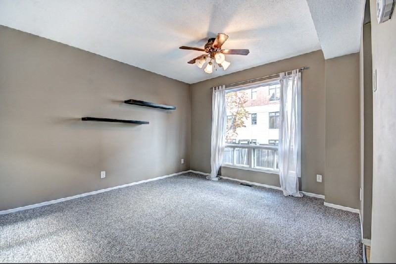 307 Ashton Ave - Photo 2 of 15