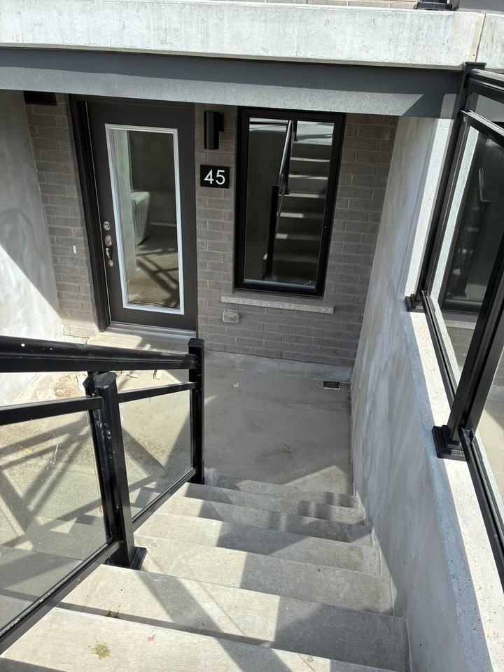 940 Saint David Street North 45 - Photo 2 of 16
